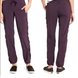 EUC Sz16 ATHLETA Purple Unlined La Viva Pant